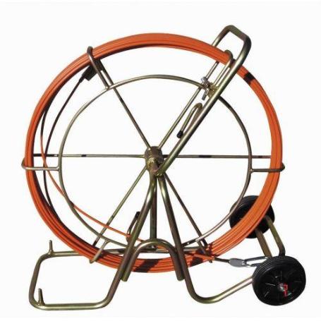 ATM-770960-GUÍA PASAHILOS FIBRA DE VÍDRIO AUTOENERGÉTICA CON CONTENEDOR DE DIAMETRO  900 MM CON RUEDAS (LARGO 60 M 