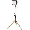 BRENNENSTUHL-1171580030-FOCO LED PORTÁTIL ANTIDESLUMBRANTE PARA OBRA DINORA, IP54 CON TOMA DE CORRIENTE (8300 LM)