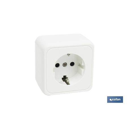 BASE CUADRADA SUPERFICIE +T.T.(16A-250V)