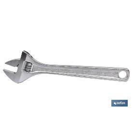 LLAVE AJUSTABLE MOLETA CENTRAL 8