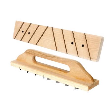 RASCADOR TALOCHA 400X90 CON BASE Y MANGO DE MADERA EBERTOOLS BASIC