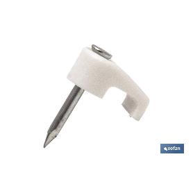 GRAPA PLÁSTICO CABLE PLANO 3,9X2,2MM VENTA UNITARIA