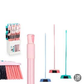 ESCOBA + MANGO 120 CM COLORES SURTIDOS