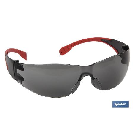 GAFAS SEGURIDAD SUPER LIGERA 18GRS LENTE OSCURA