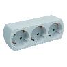 ADAPTADOR 3 VIAS FRONTAL SCHUKO CON INTERRUPTOR (3.500W)