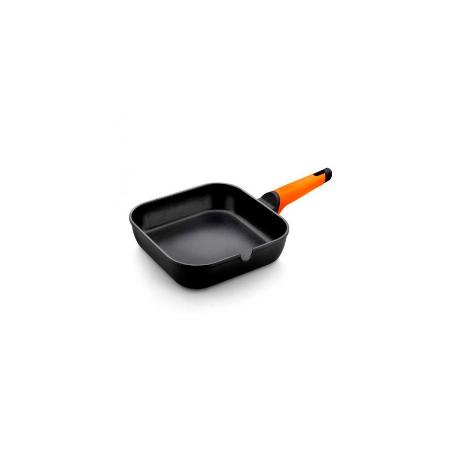 ASADOR GRILL LISO 28X28 CM MAGMA