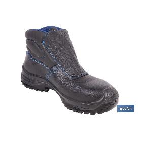 BOTA PIEL NEGRO CIERRE VELCRO S3 MODELO URIAN T 42