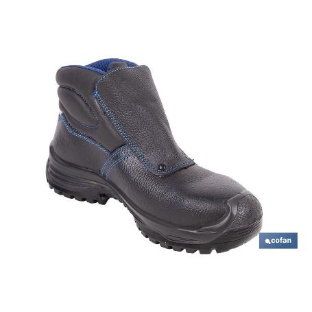 BOTA PIEL NEGRO CIERRE VELCRO S3 MODELO URIAN T 42