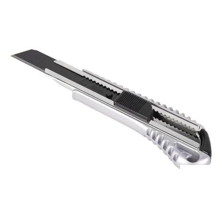 CÚTER DE ALUMINIO 18 MM
